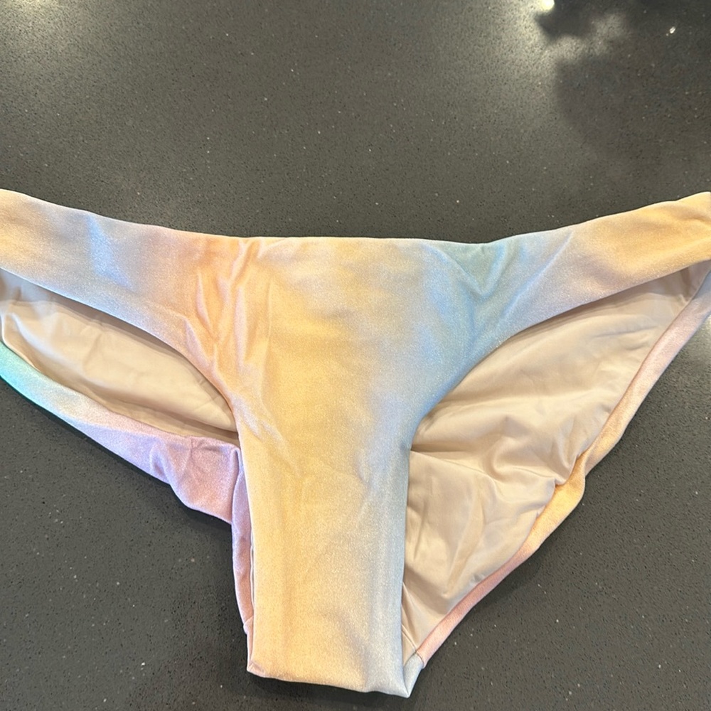 Pily q bottom new